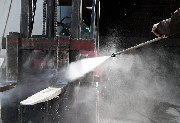 Best Sidewalk Pressure Washing  in Dilkon, AZ